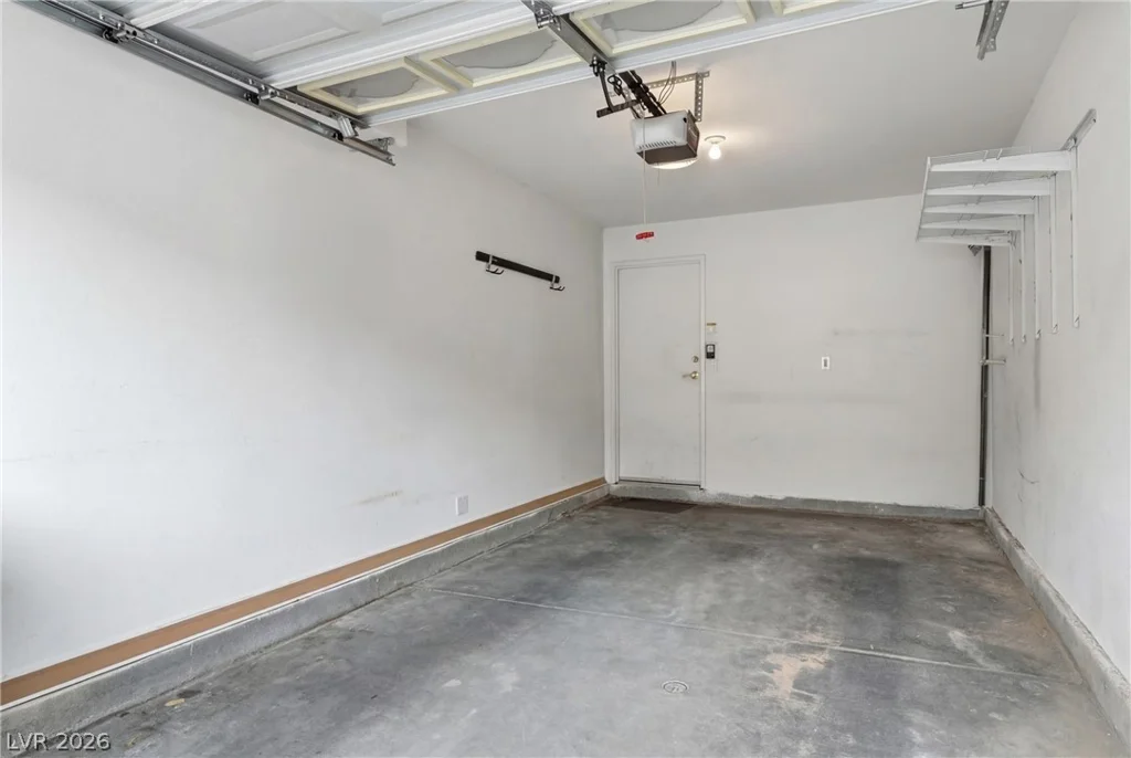 7295 Diamond Canyon, Las Vegas, NV 89149