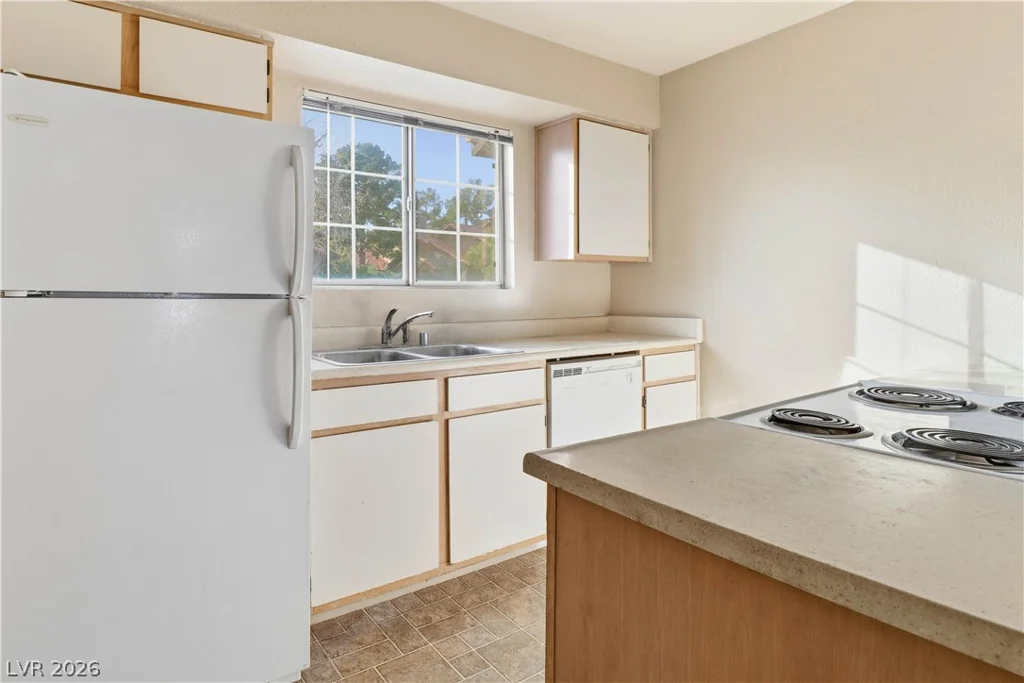 2750 Durango, Las Vegas, NV 89117