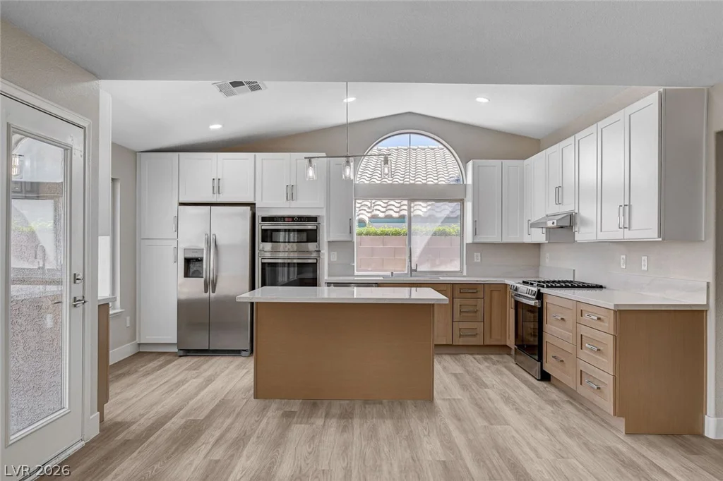 9036 Cotton Rose, Las Vegas, NV 89134