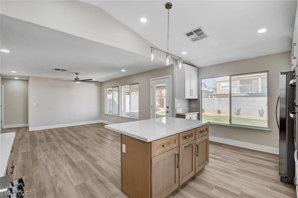 9036 Cotton Rose, Las Vegas, NV 89134