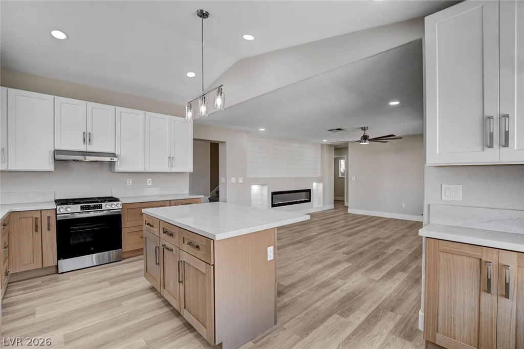 9036 Cotton Rose, Las Vegas, NV 89134
