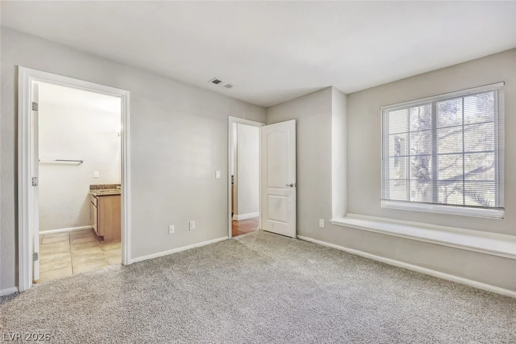 3145 Flamingo, Las Vegas, NV 89121