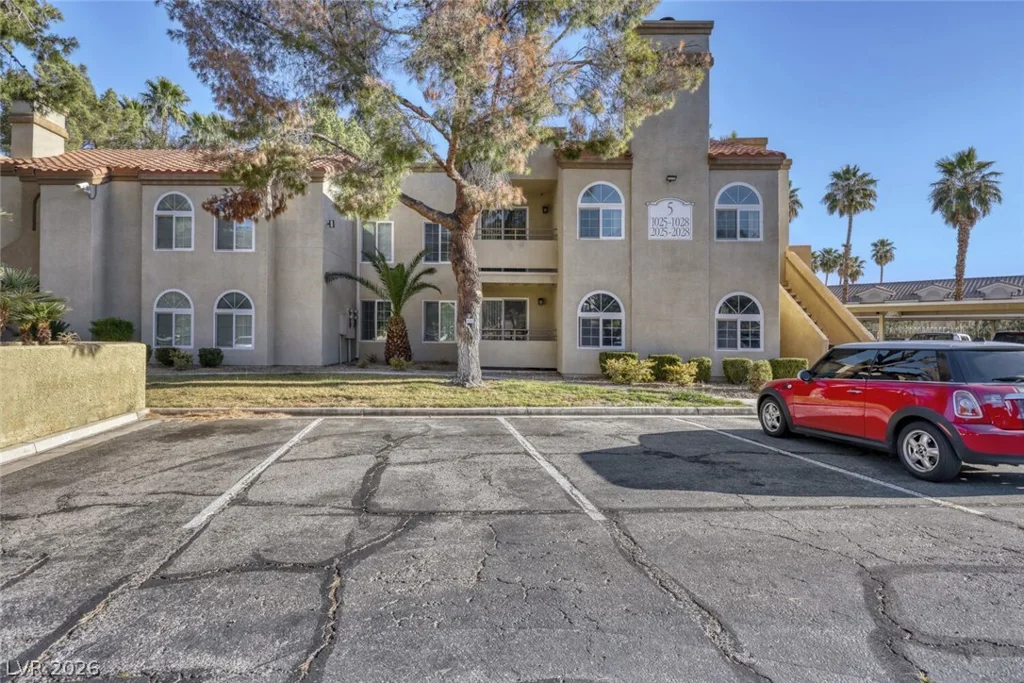 3145 Flamingo, Las Vegas, NV 89121