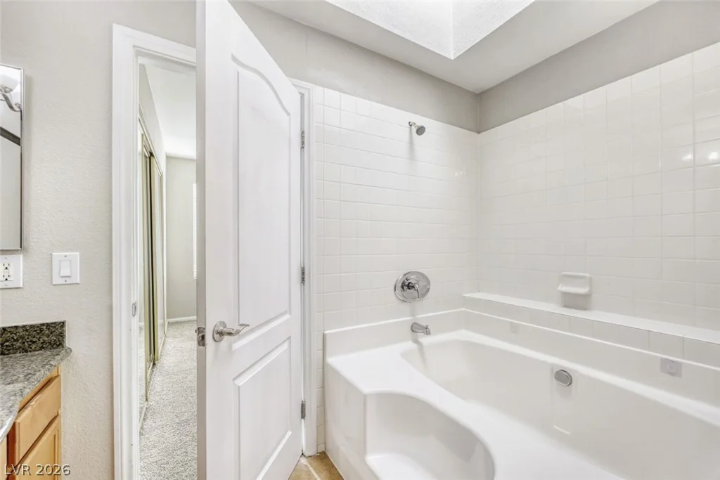3145 Flamingo, Las Vegas, NV 89121