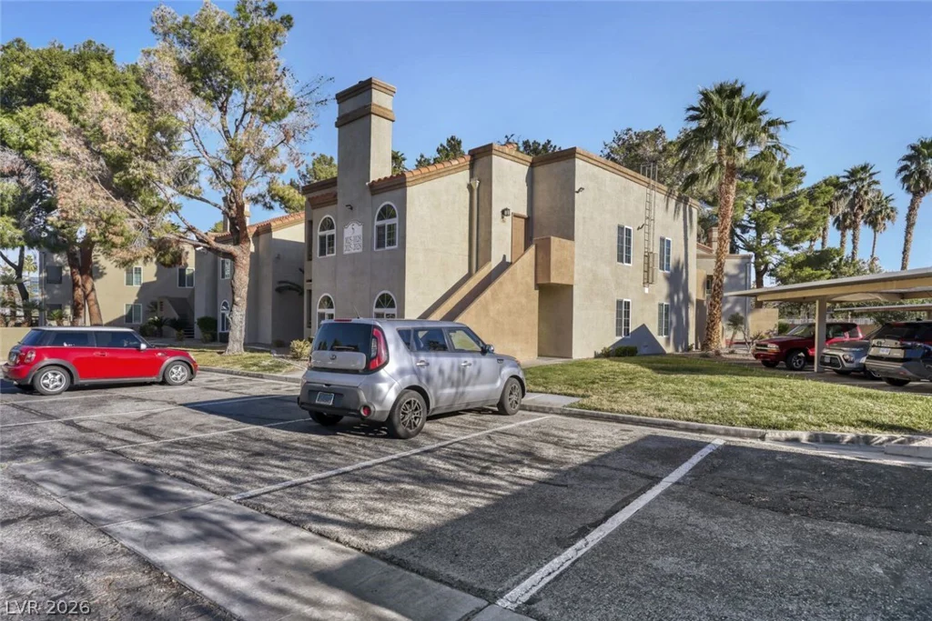 3145 Flamingo, Las Vegas, NV 89121