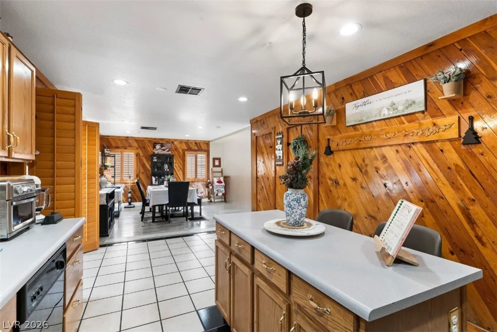 6228 Autumn Creek, Las Vegas, NV 89130
