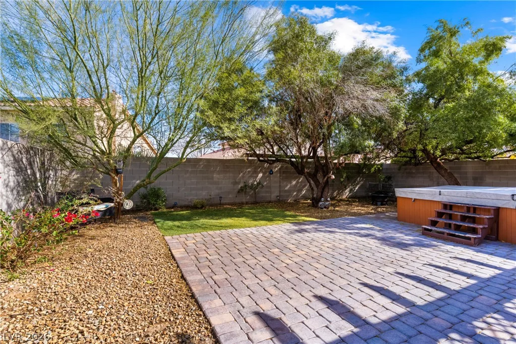6228 Autumn Creek, Las Vegas, NV 89130