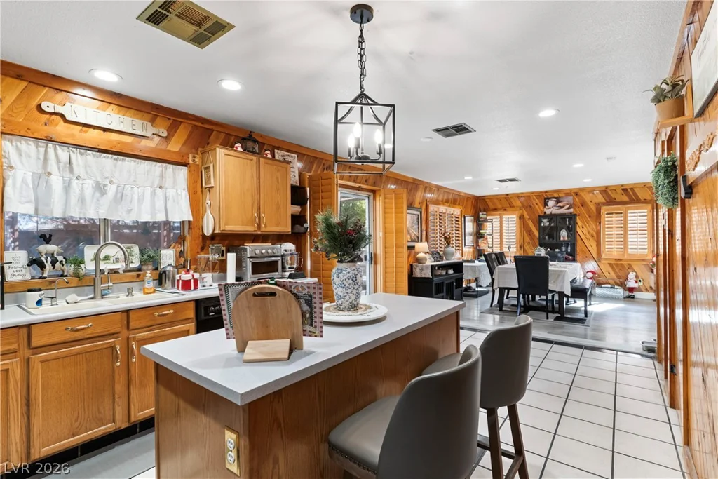 6228 Autumn Creek, Las Vegas, NV 89130