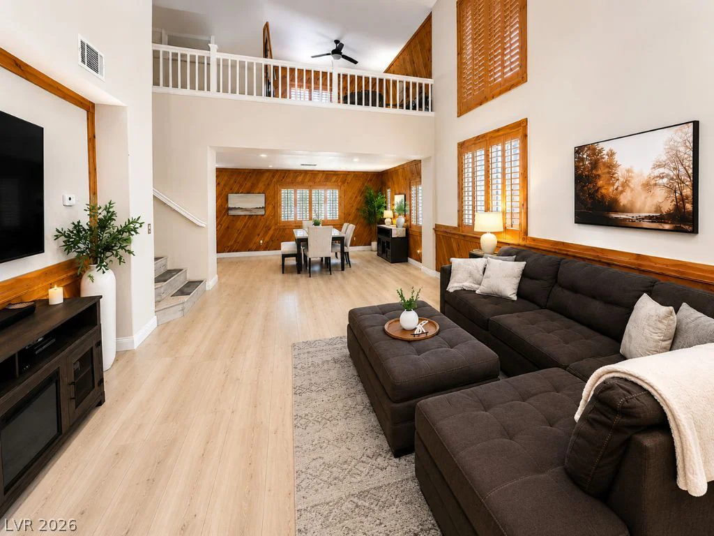 6228 Autumn Creek, Las Vegas, NV 89130
