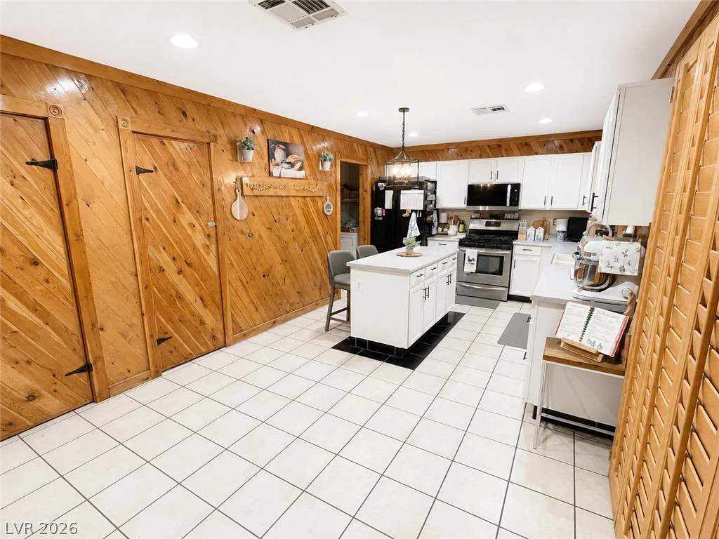 6228 Autumn Creek, Las Vegas, NV 89130