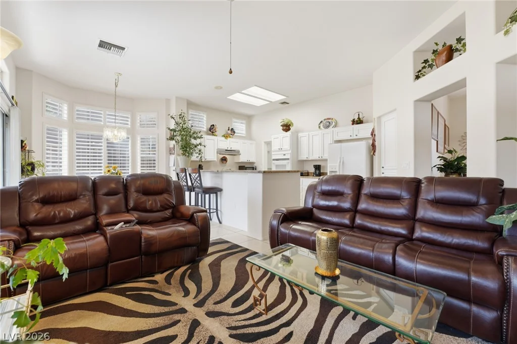10633 Heritage Hills, Las Vegas, NV 89134