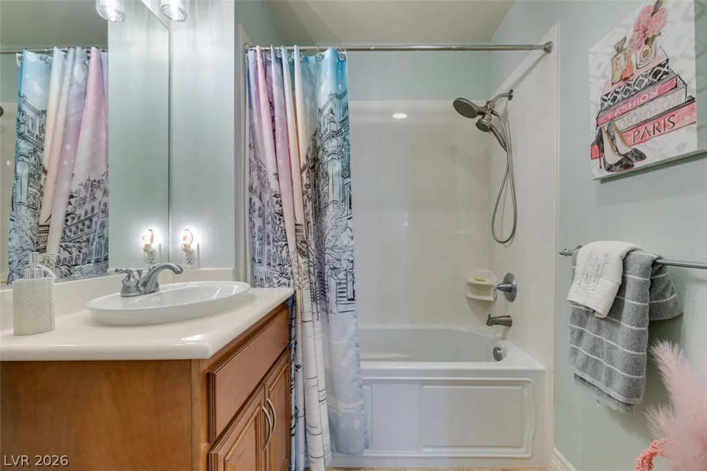 64 Strada Principale, Henderson, NV 89011