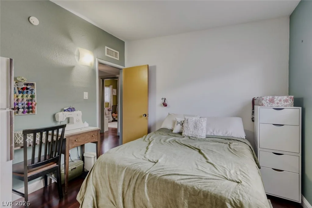 225 Wisteria, Las Vegas, NV 89107