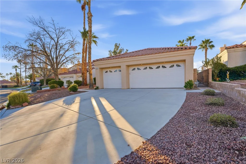 7813 Painted Sunset, Las Vegas, NV 89149