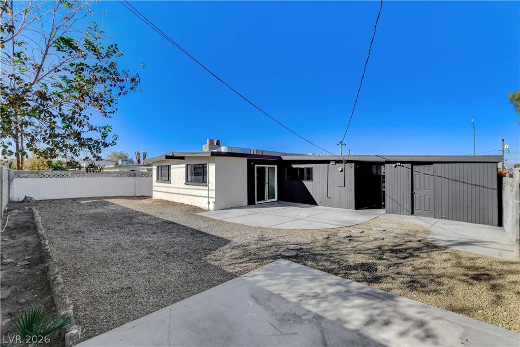 4999 Meredith, Las Vegas, NV 89121