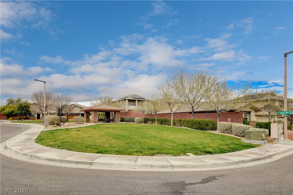 10313 Aragon Crown, Las Vegas, NV 89135