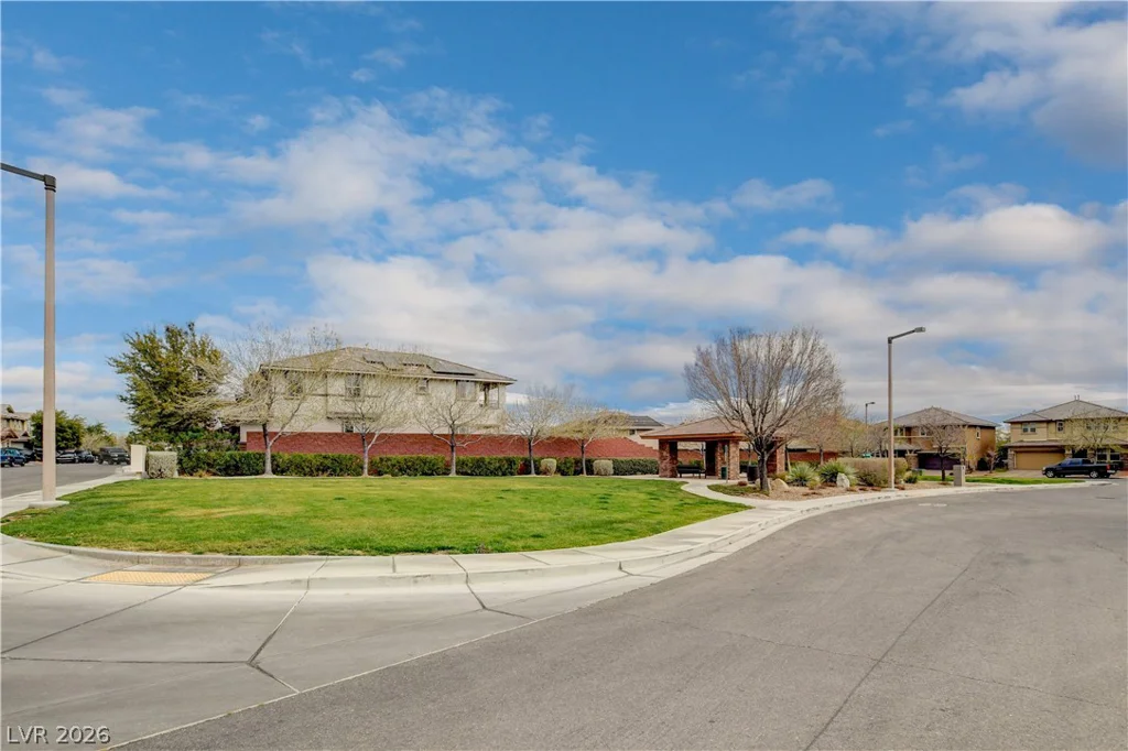 10313 Aragon Crown, Las Vegas, NV 89135