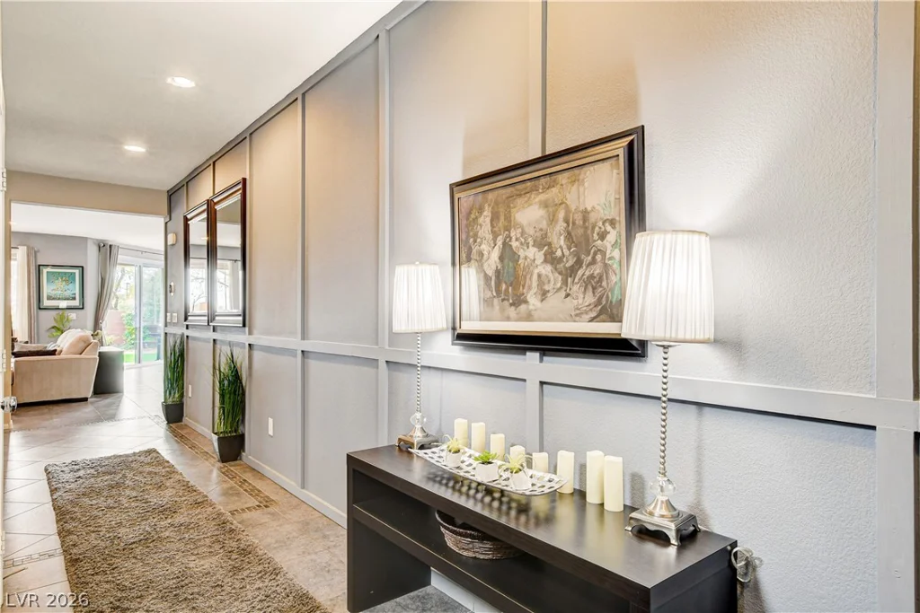 10313 Aragon Crown, Las Vegas, NV 89135