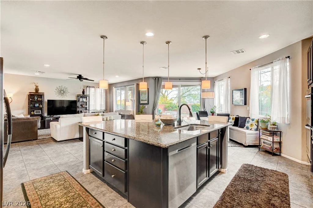 10313 Aragon Crown, Las Vegas, NV 89135