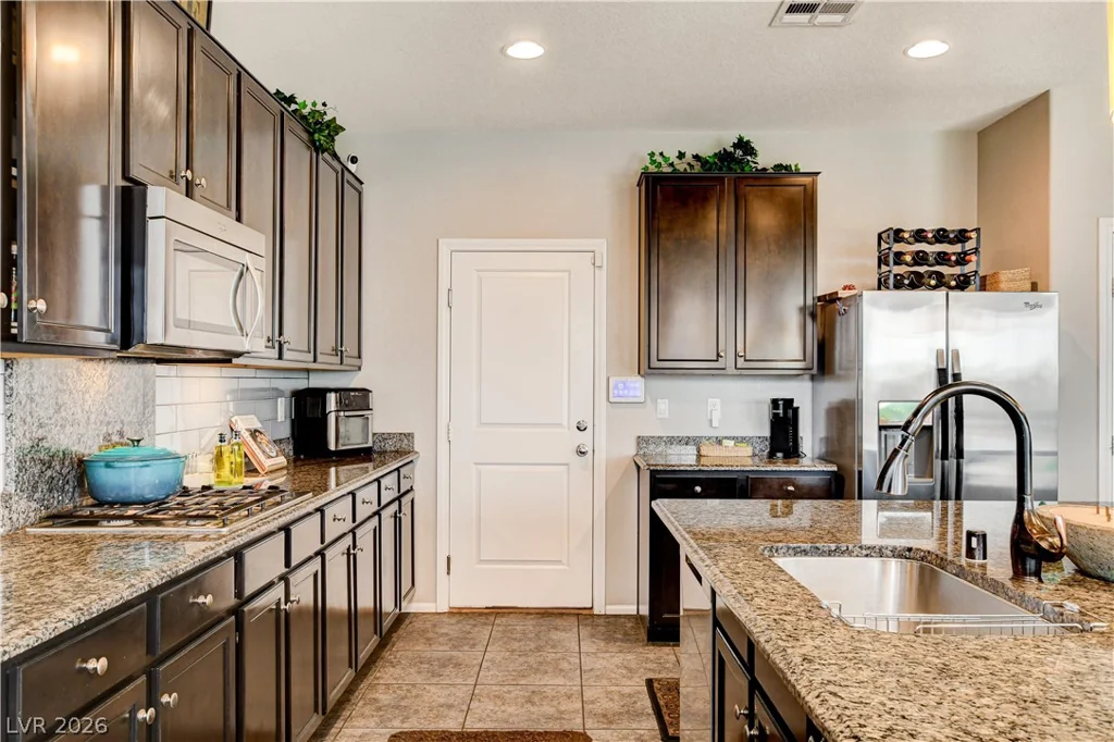 10313 Aragon Crown, Las Vegas, NV 89135
