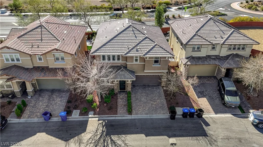 10313 Aragon Crown, Las Vegas, NV 89135