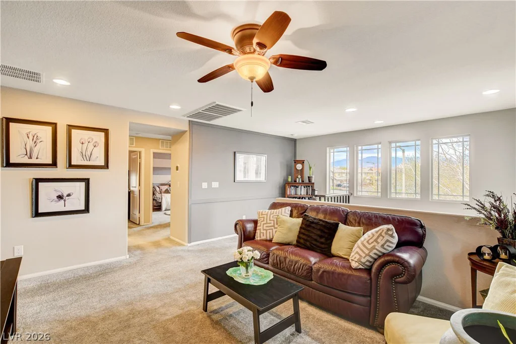 10313 Aragon Crown, Las Vegas, NV 89135