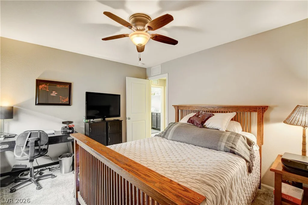 10313 Aragon Crown, Las Vegas, NV 89135