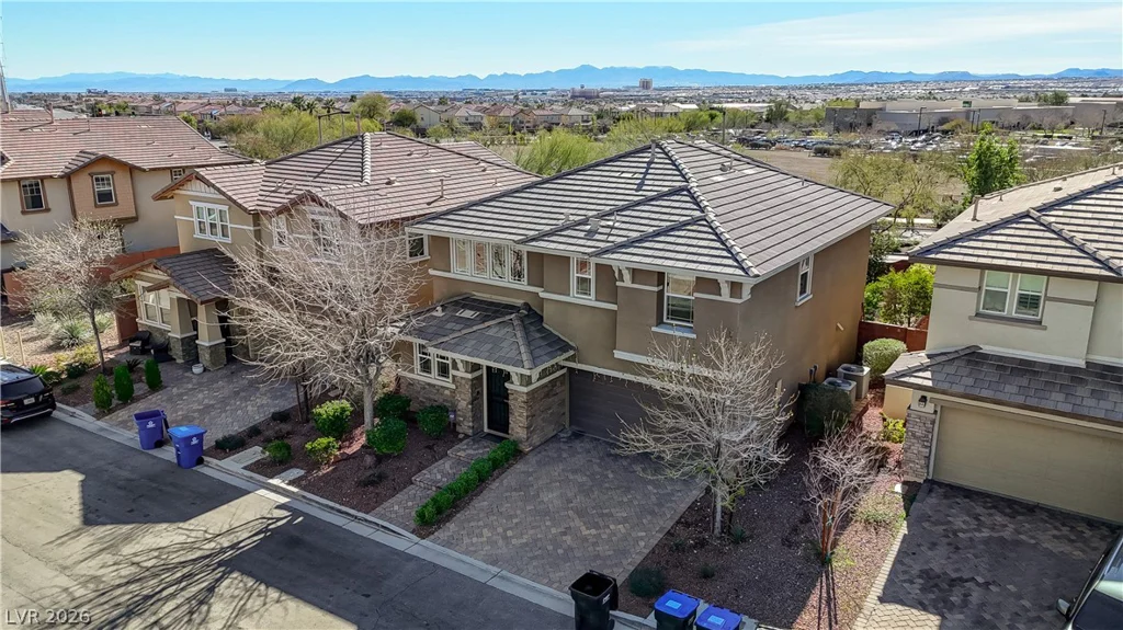 10313 Aragon Crown, Las Vegas, NV 89135
