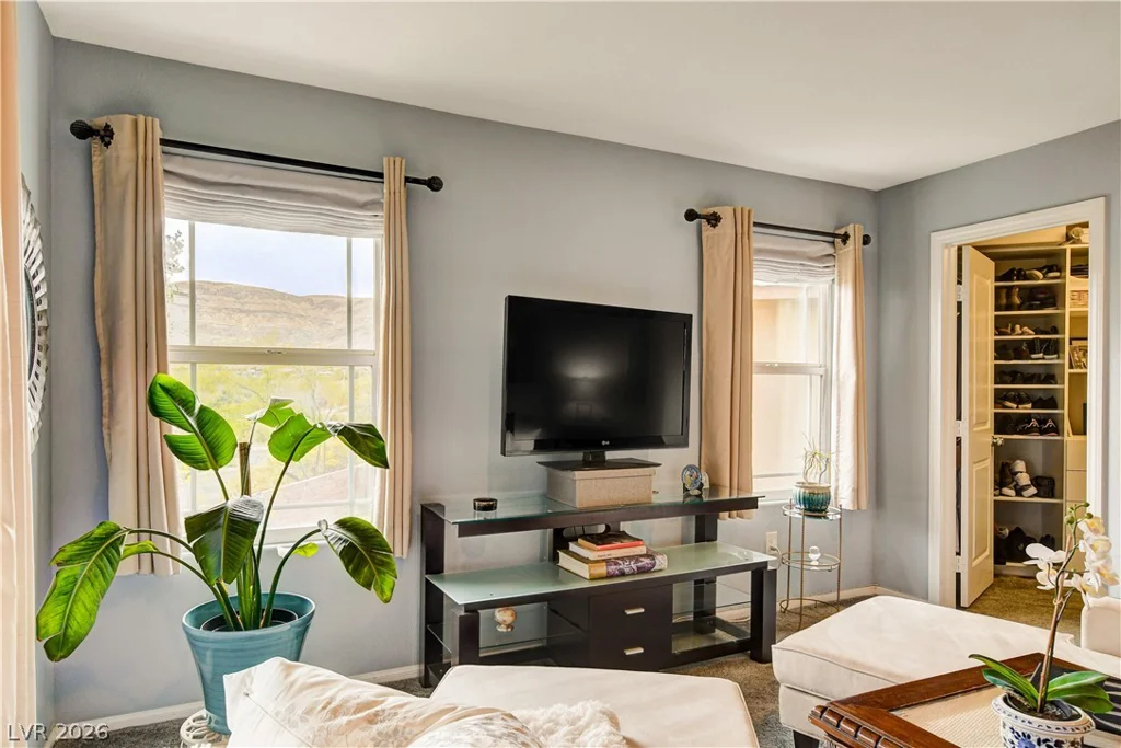 10313 Aragon Crown, Las Vegas, NV 89135
