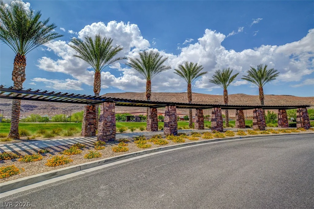 10313 Aragon Crown, Las Vegas, NV 89135