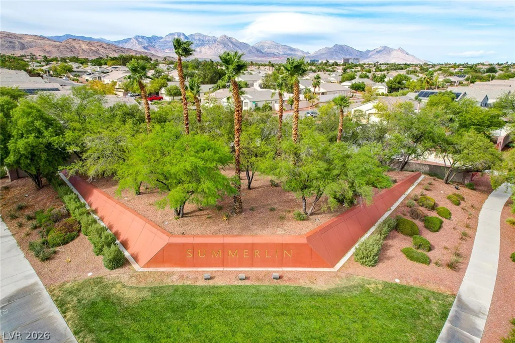 10313 Aragon Crown, Las Vegas, NV 89135