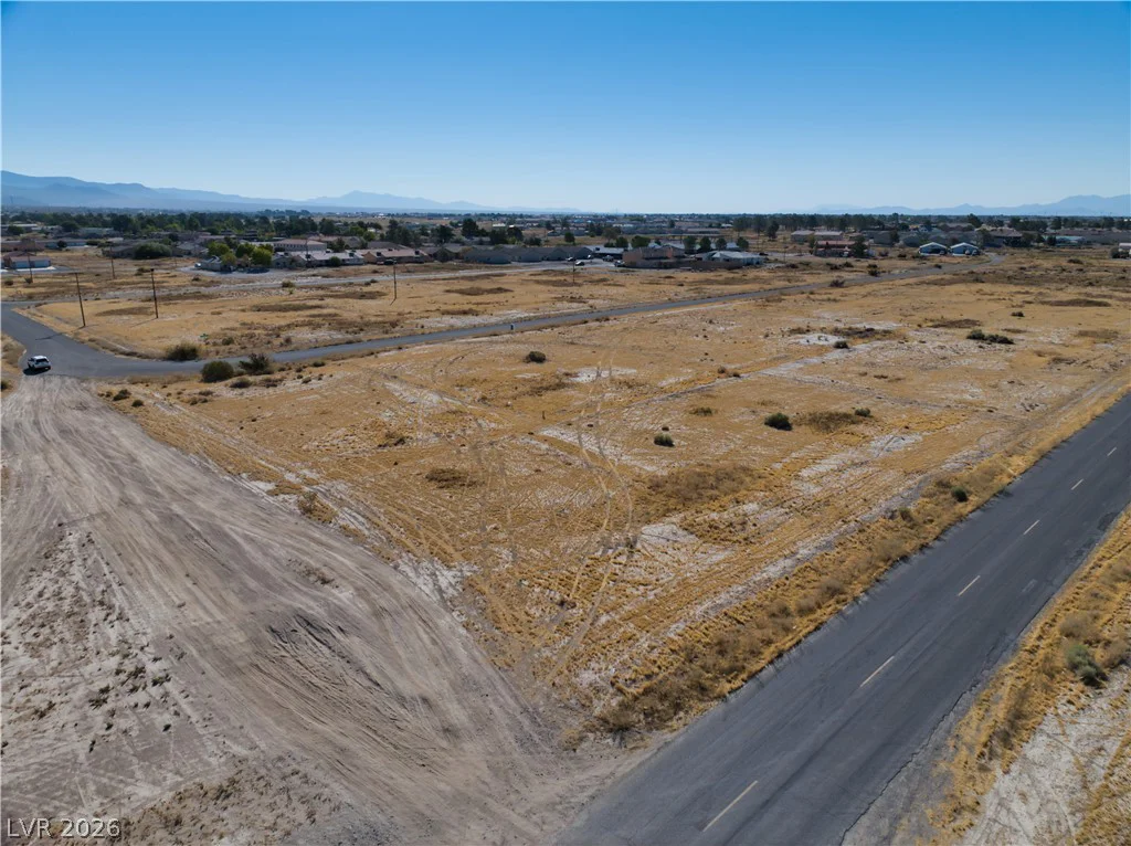 1040 Thunderpass, Pahrump, NV 89048