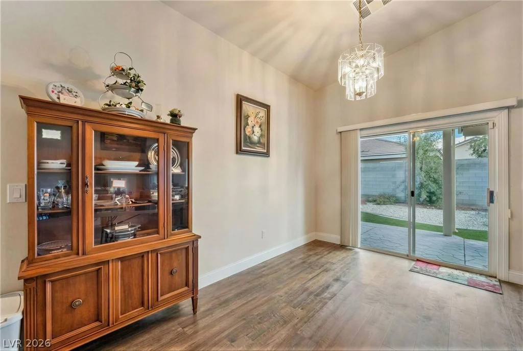 6816 Hazelnut Garden, Las Vegas, NV 89131