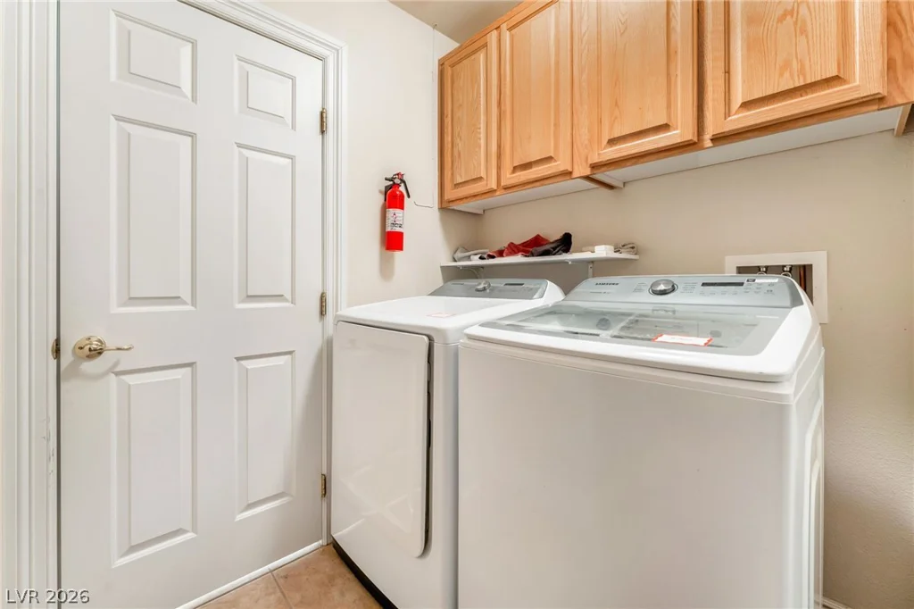 6816 Hazelnut Garden, Las Vegas, NV 89131