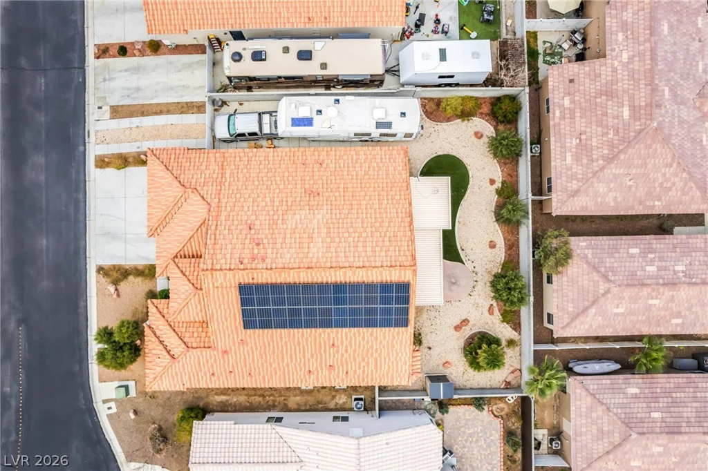 6816 Hazelnut Garden, Las Vegas, NV 89131