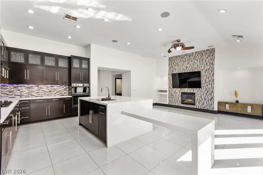 521 Kanani, Henderson, NV 89052