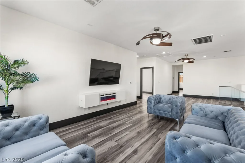 521 Kanani, Henderson, NV 89052