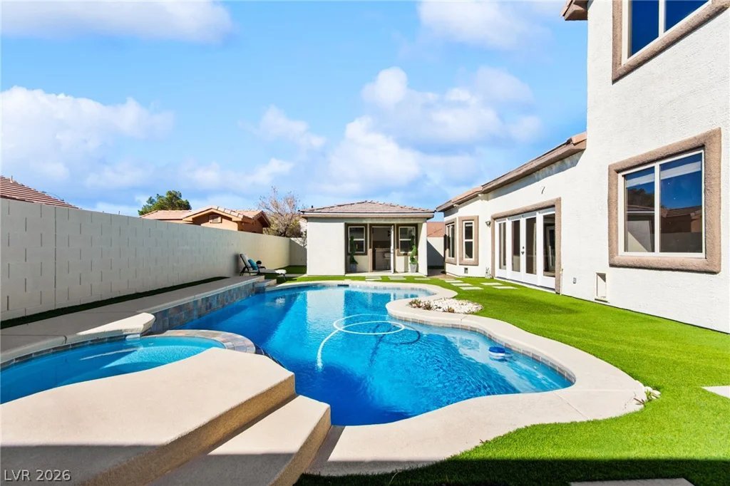521 Kanani, Henderson, NV 89052