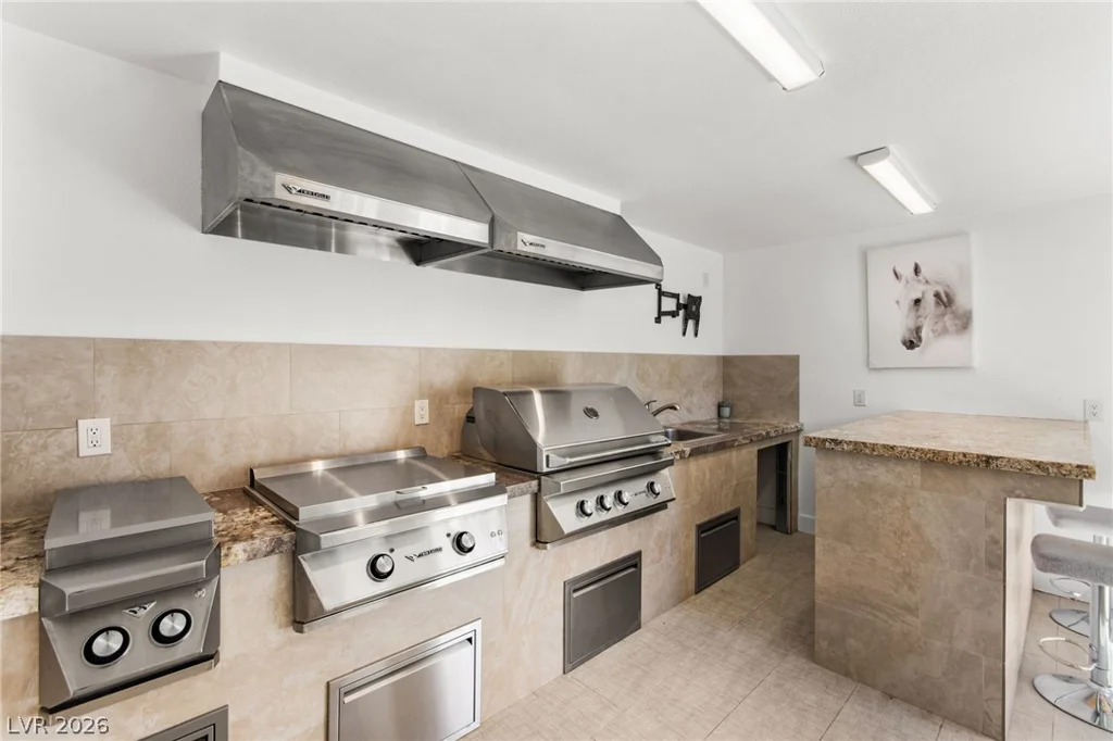 521 Kanani, Henderson, NV 89052