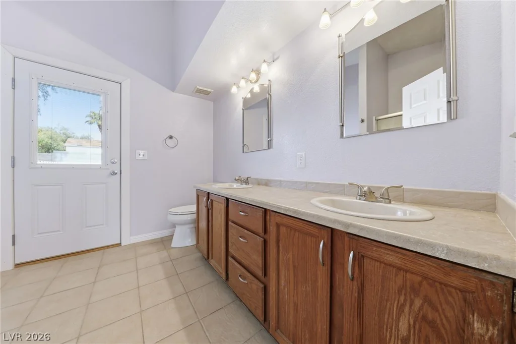 826 Anchor, Henderson, NV 89015