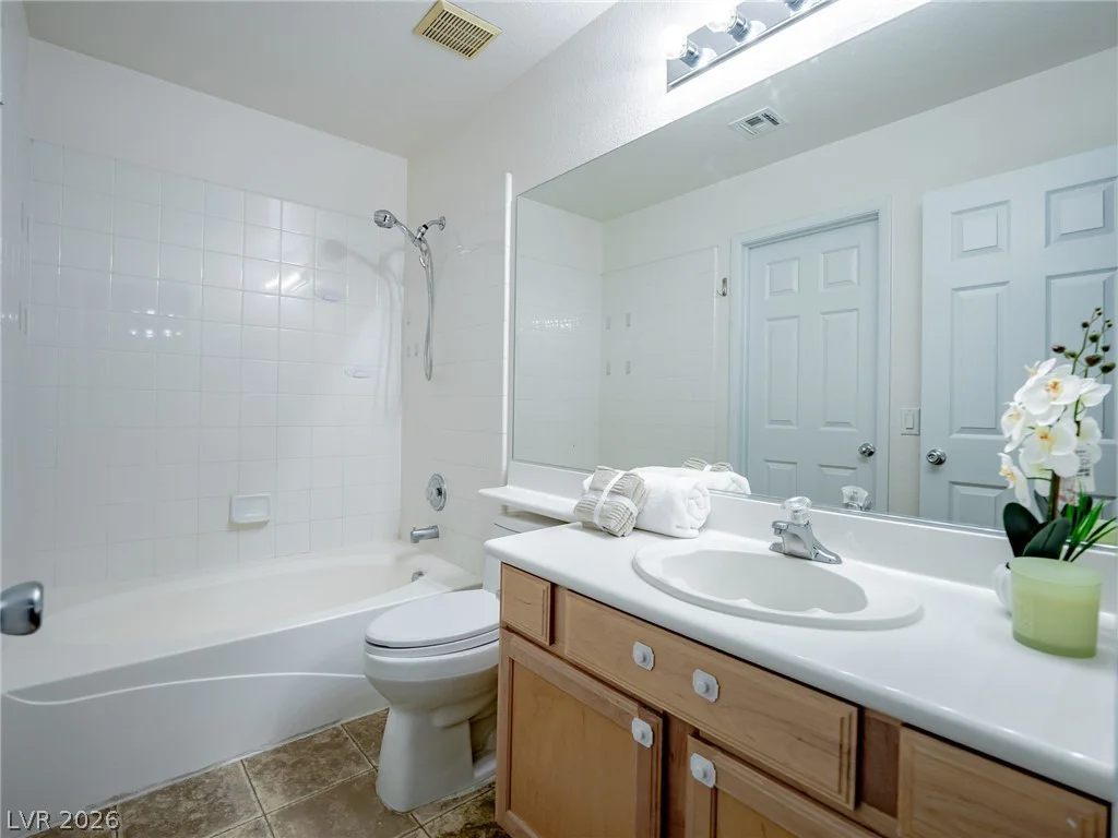 7535 Jacaranda Leaf, Las Vegas, NV 89139