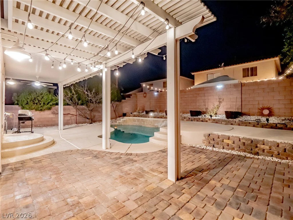 7535 Jacaranda Leaf, Las Vegas, NV 89139