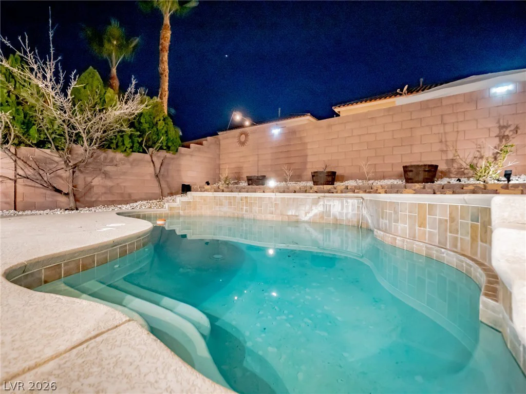 7535 Jacaranda Leaf, Las Vegas, NV 89139