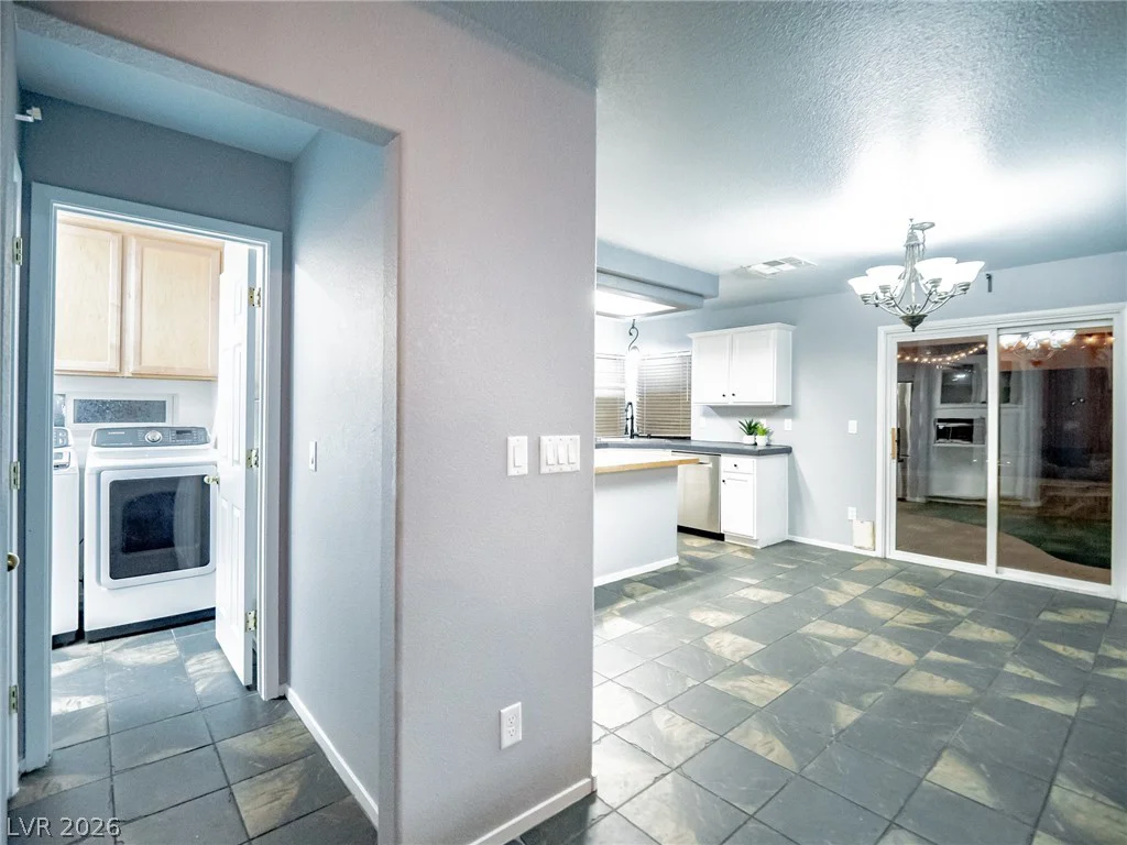 7535 Jacaranda Leaf, Las Vegas, NV 89139