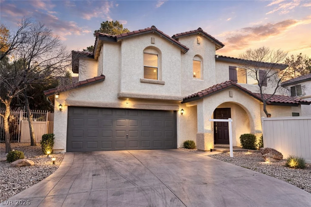 6311 Blue Twilight, Las Vegas, NV 89108