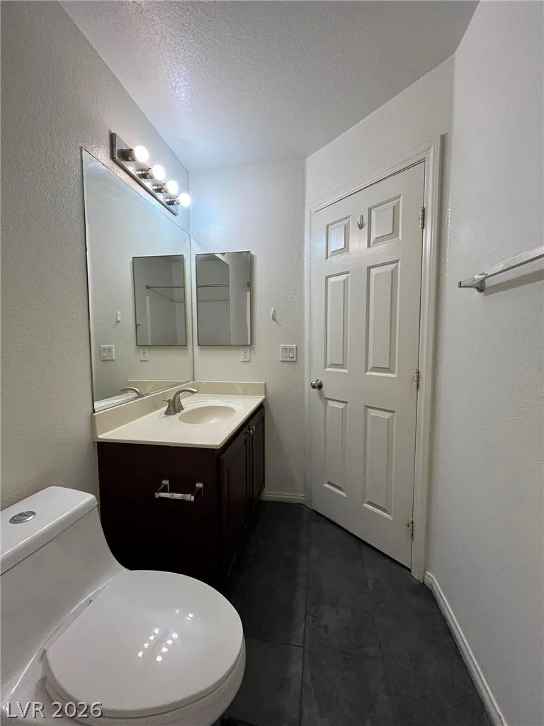 6311 Blue Twilight, Las Vegas, NV 89108