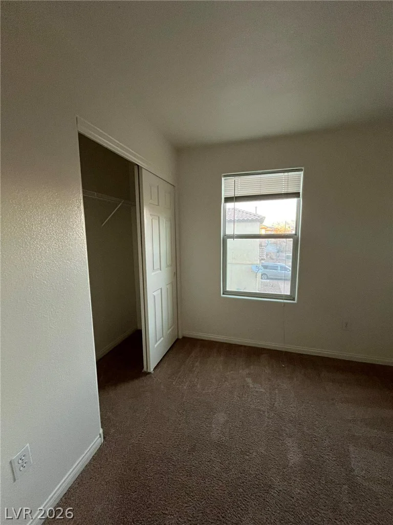 6311 Blue Twilight, Las Vegas, NV 89108