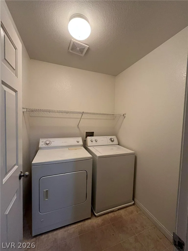 6311 Blue Twilight, Las Vegas, NV 89108