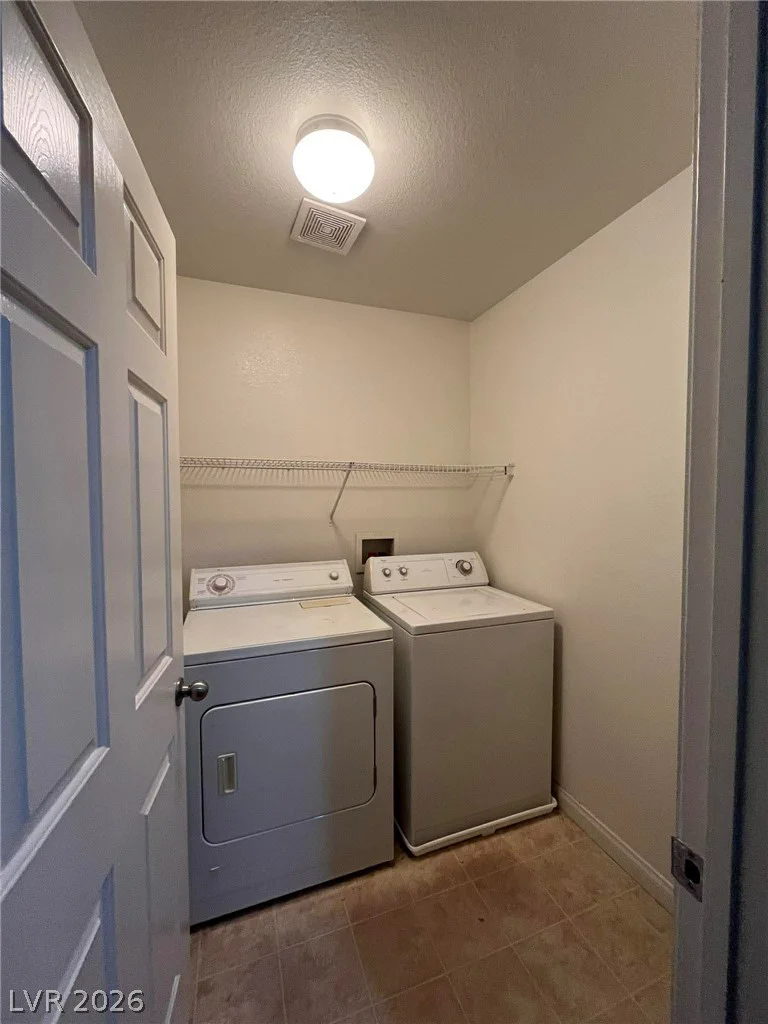 6311 Blue Twilight, Las Vegas, NV 89108