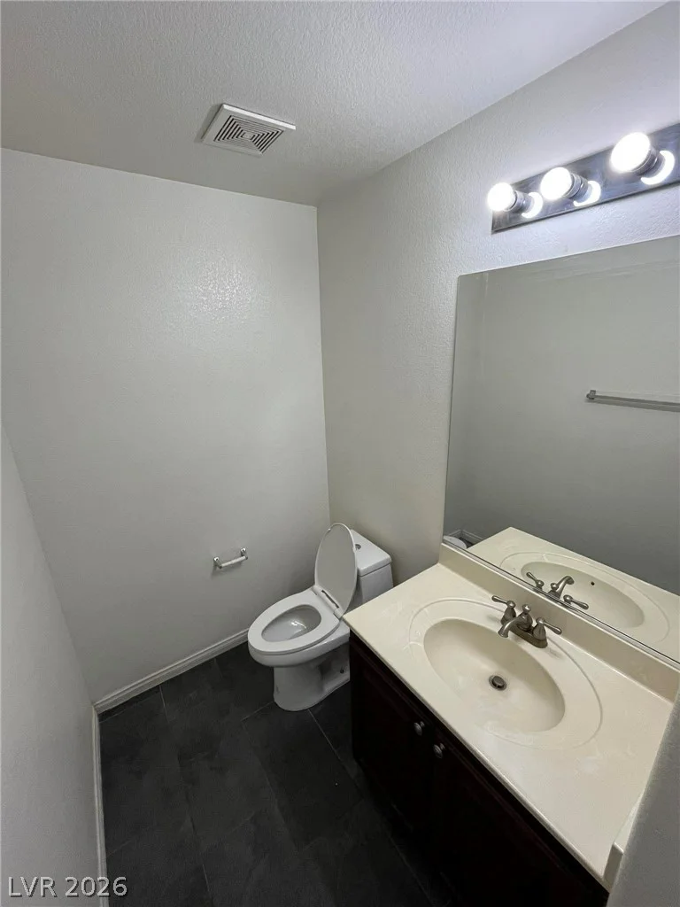 6311 Blue Twilight, Las Vegas, NV 89108